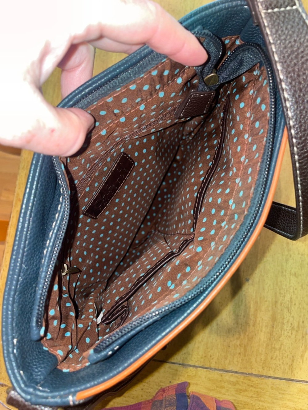 Chala Crossbody with Orange Yellow Floral Applique - Picture 3 of 3
